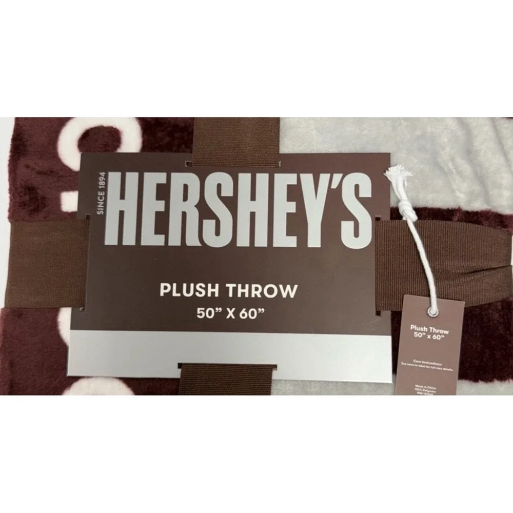 NWT Hershey's Milk Chocolate Bar Plush Throw Blanket 50